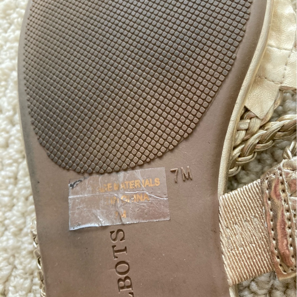 Talbots Cece Gold Metallic Braided Thong Sandals Size 7M High End Flip Flops - Picture 6 of 7